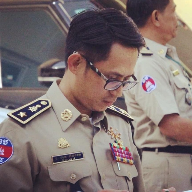 Tungi klublarda külotsiz qizlarning videolari Skyrim jinsiy aloqa uchun yangi video